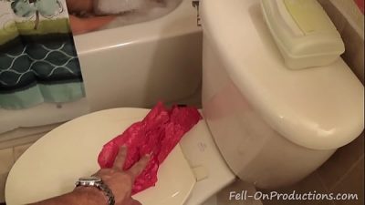 سكس اجنبي بنت مراهقه تتناك من عشيقها