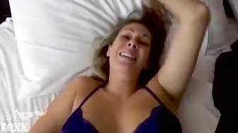 سكس مصري محارم 2026 اب ينيك مرات ابنه على السرير